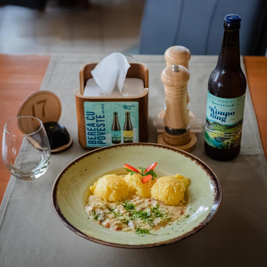 Restaurant Pensiune Bucovina Câmpulung Moldovenesc Екстериор снимка